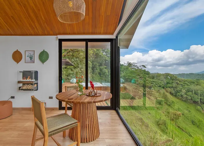 Holiday home Aves Monteverde Eco Con Jacuzzi