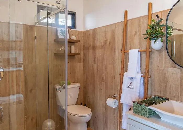 Aves Monteverde Eco Con Jacuzzi *